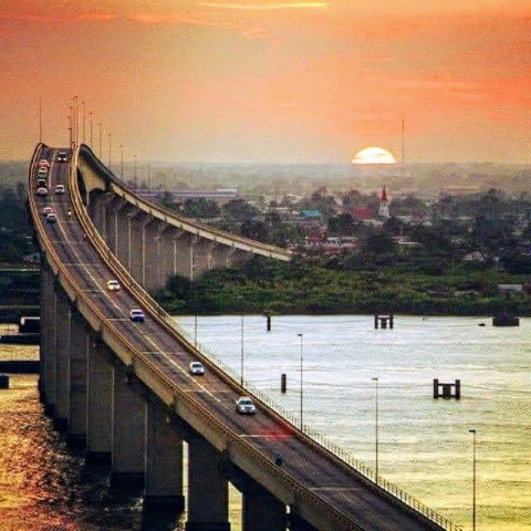 Surinaamse brug